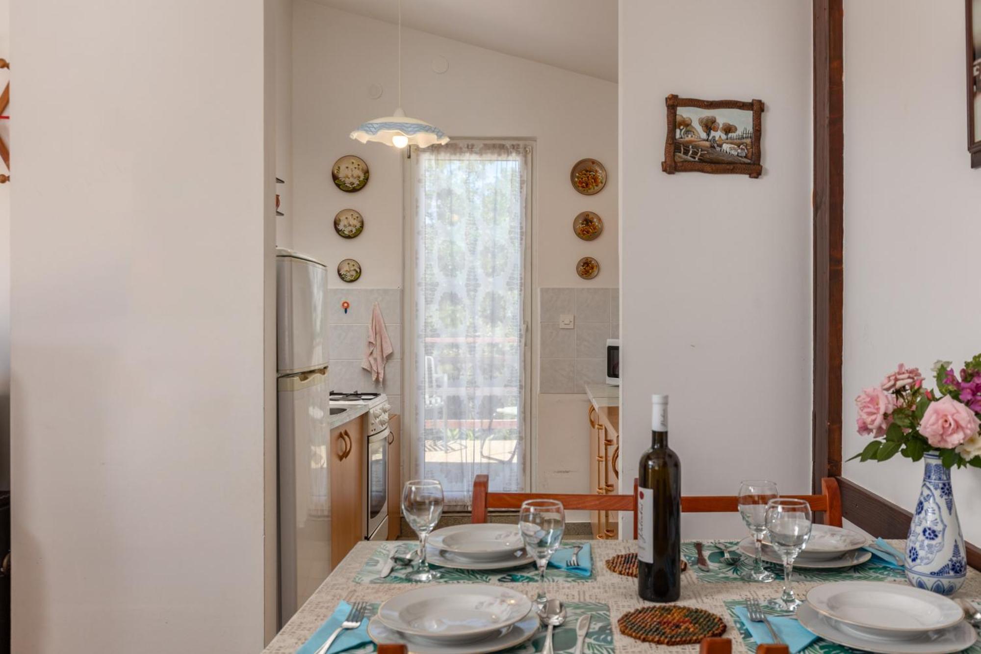 קרלובג Beachfront House Nada - Happy Rentals מראה חיצוני תמונה